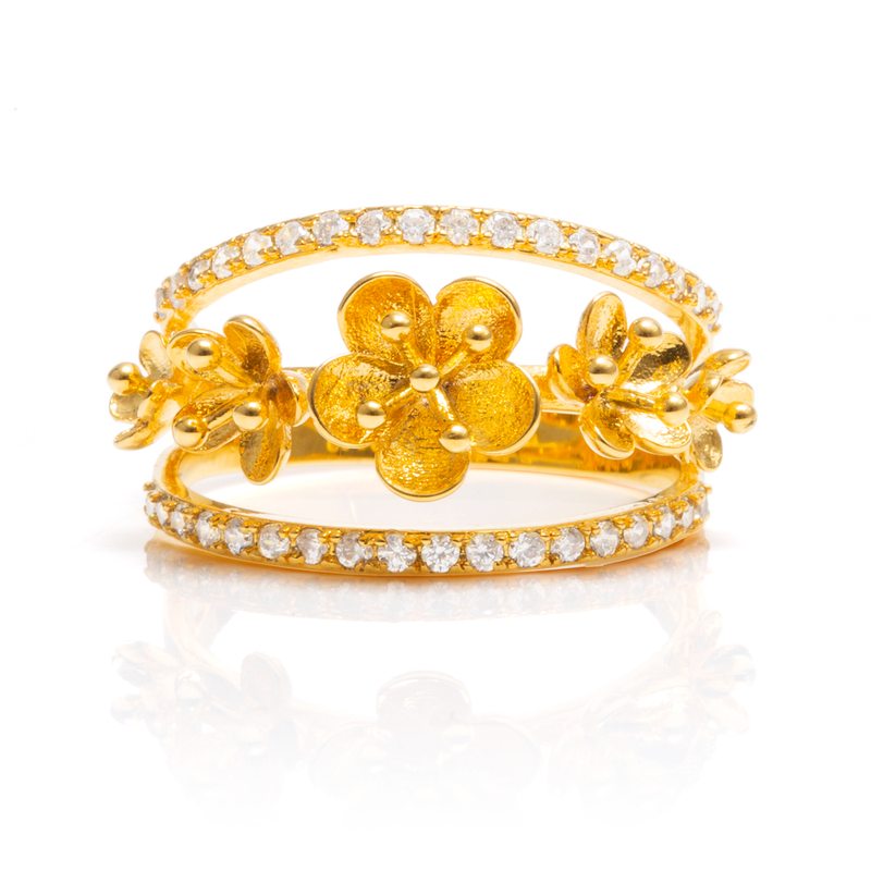 Plum Blossom Ring - Gold